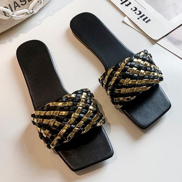 Women's Open-Toe Flat Sandals with Charm Detail Slip-On Beach Slides
