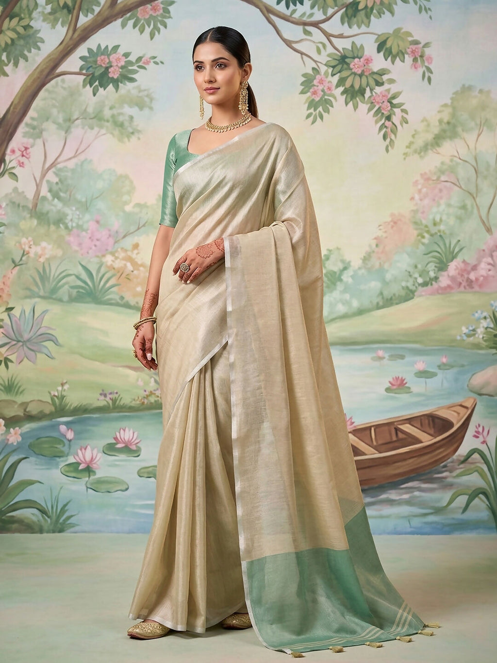 Elegant beige tissue silk saree with a slight shimmer