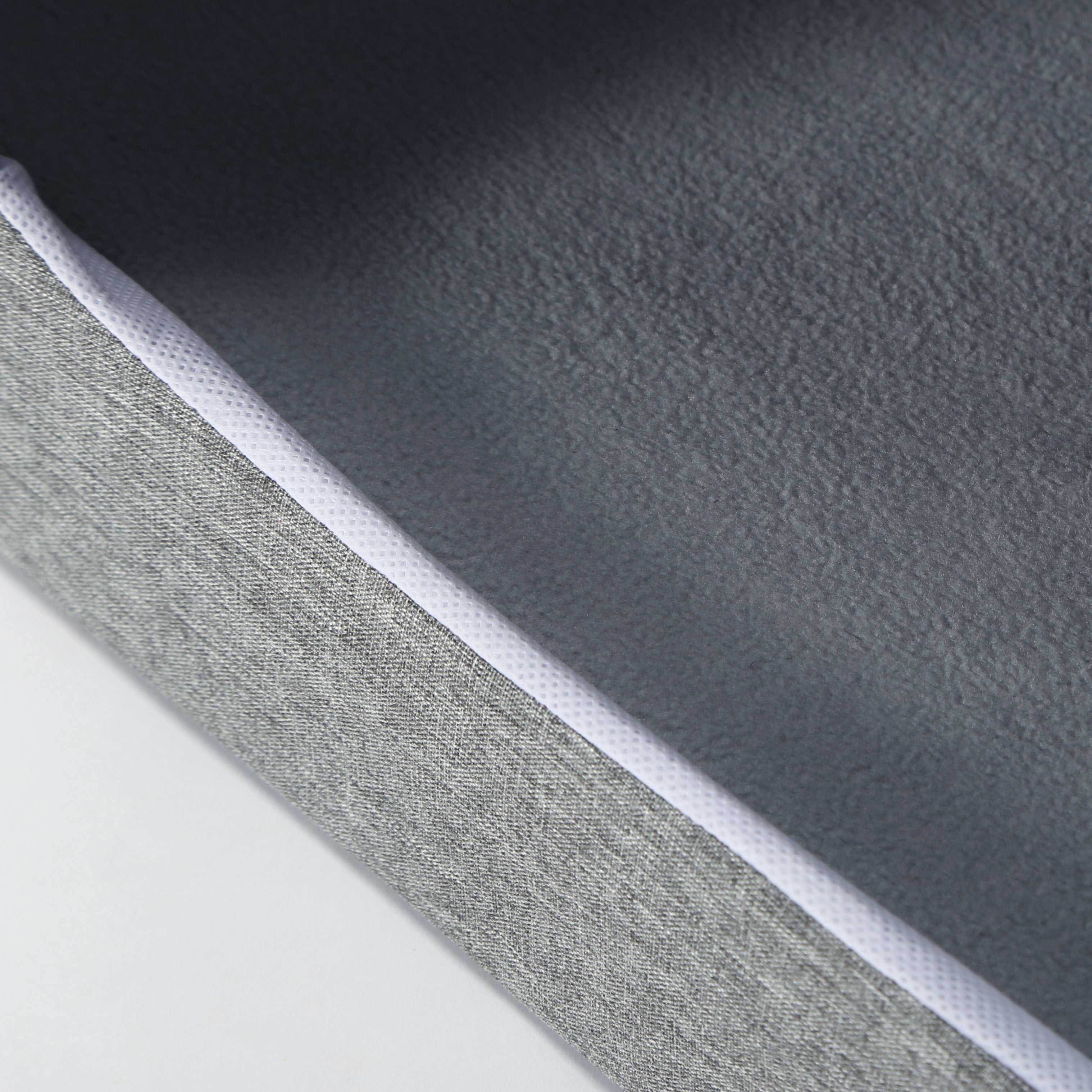 Pet Life 'Hush Puppy' Collapsible Electronic Heating and Cooling Smart Pet House