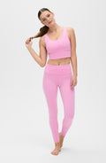 Rise Leggings in Vie en Rose featuring a streamlined silhouette and gradient compression.