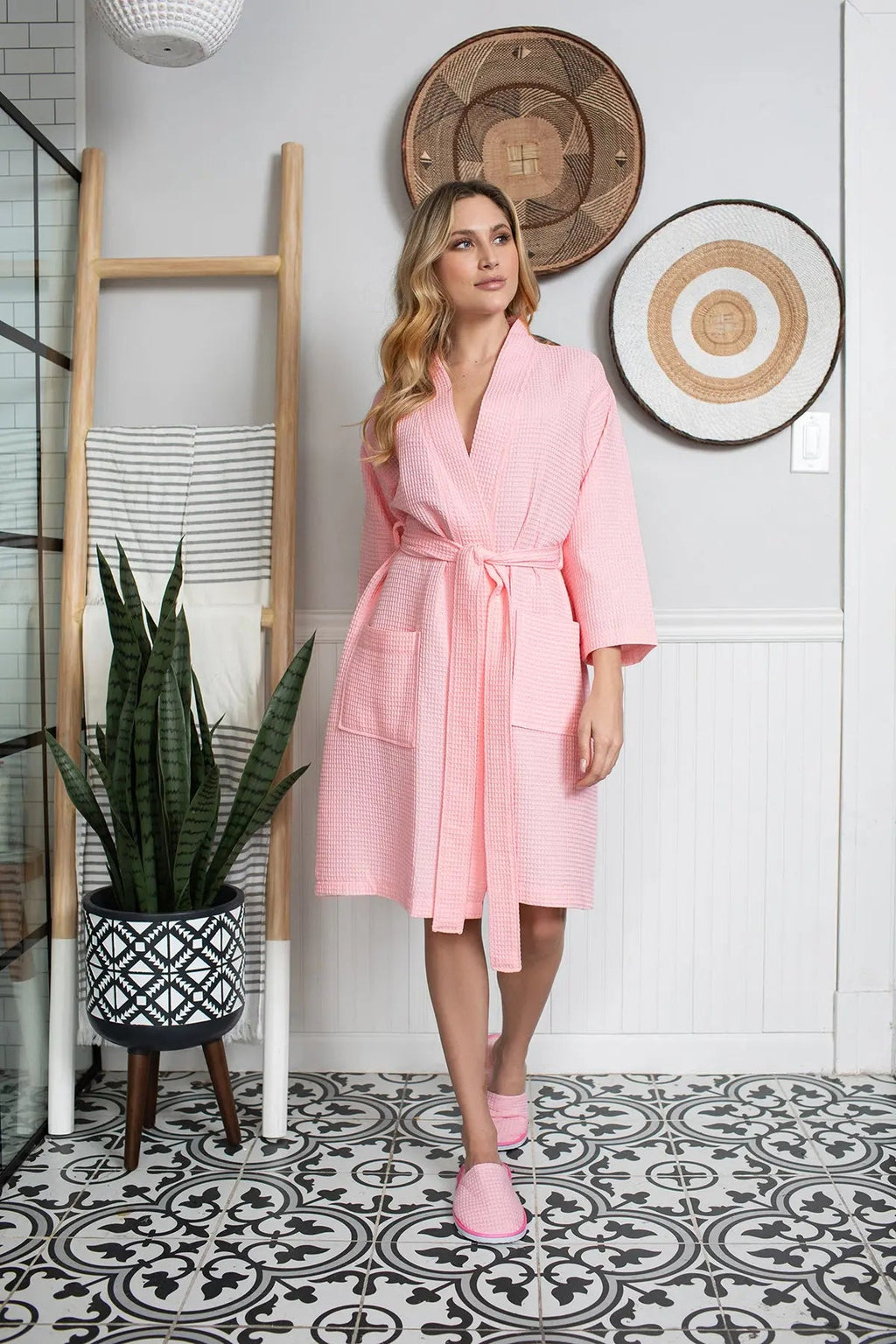 Women's Knee-Length Waffle Robe - Lightweight & Breezy Comfort