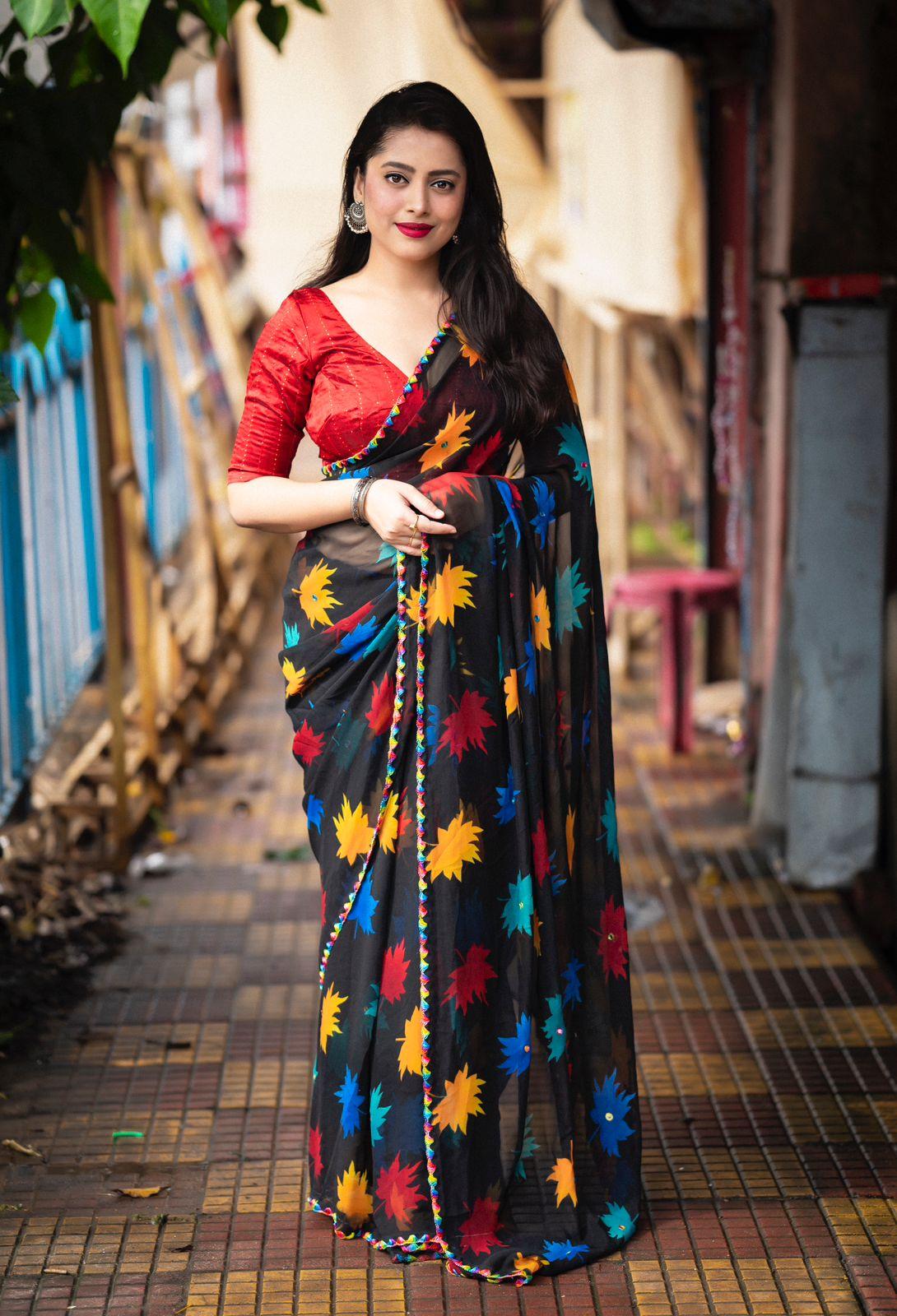 Black Poly Georgette Ethnic Motifs Saree with Unstitched Blouse - Hiral Fashion