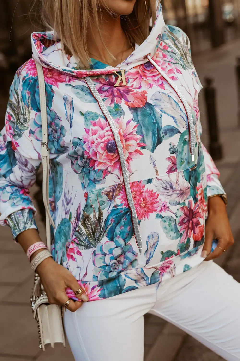 Women's Floral Print Long-Sleeved Hooded Pullover T-Shirt - Image 29