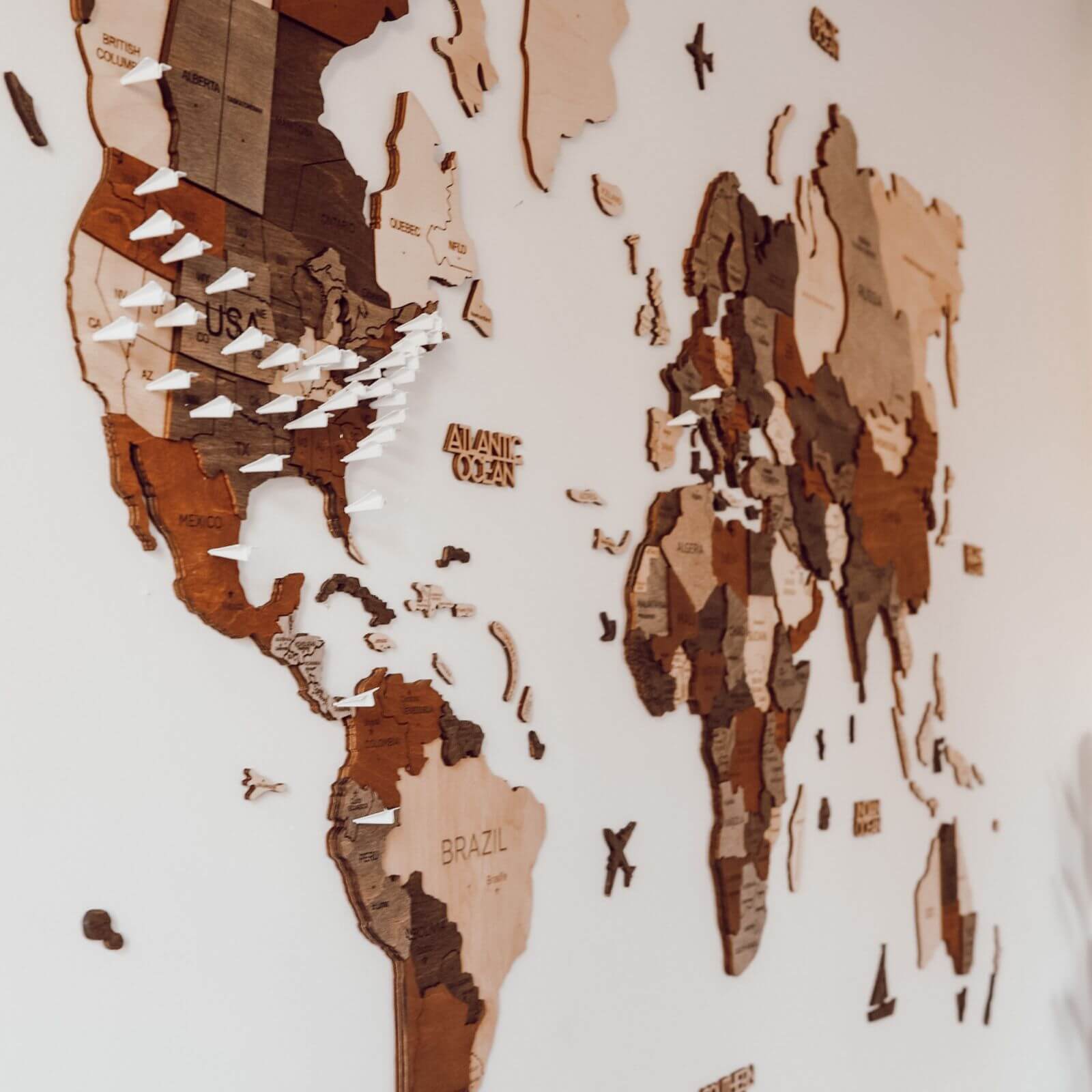 Travel World Map Wall Art Bundle with Photo Frames and Pins