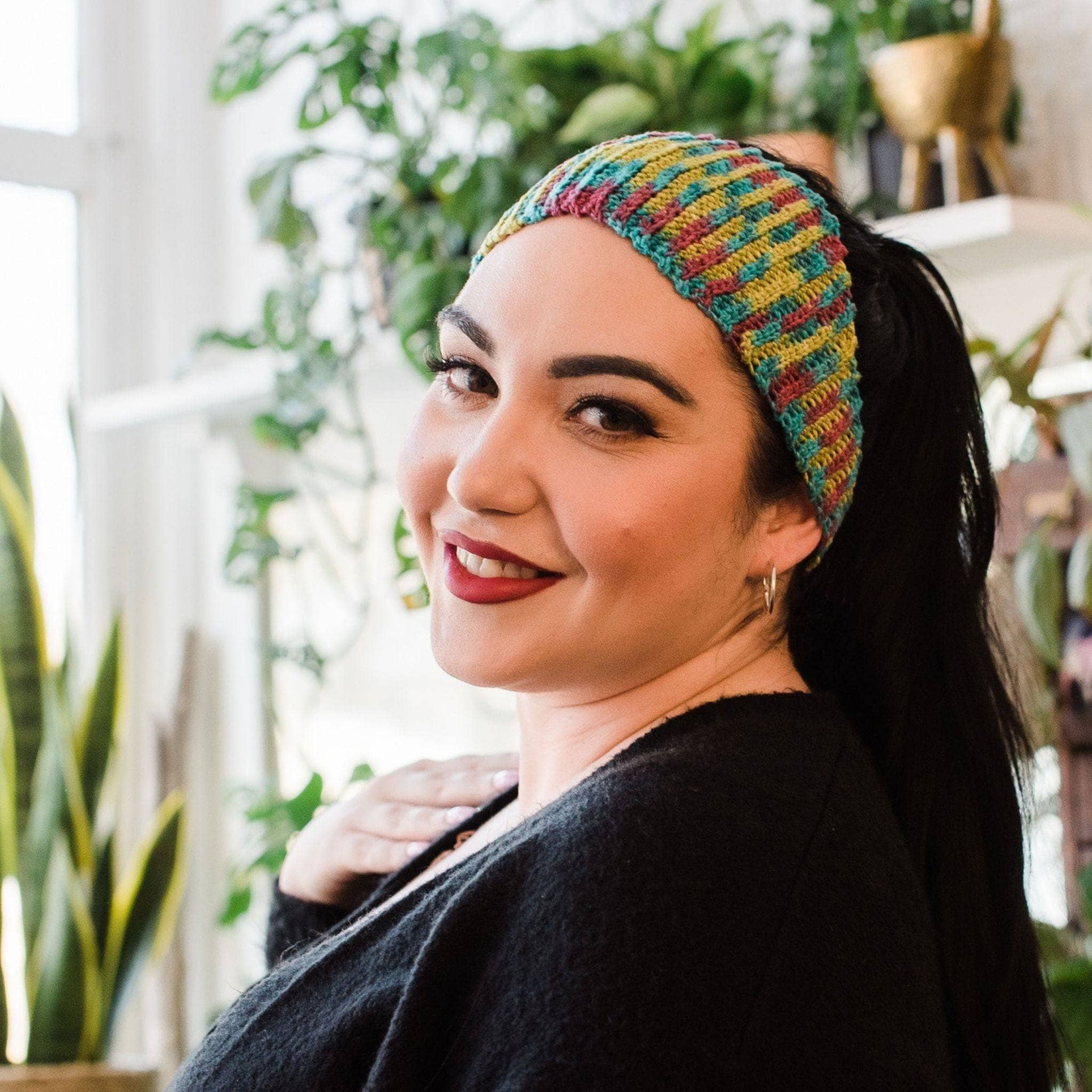 Plume Headband Pattern - DIY Knit and Crochet Accessory Project
