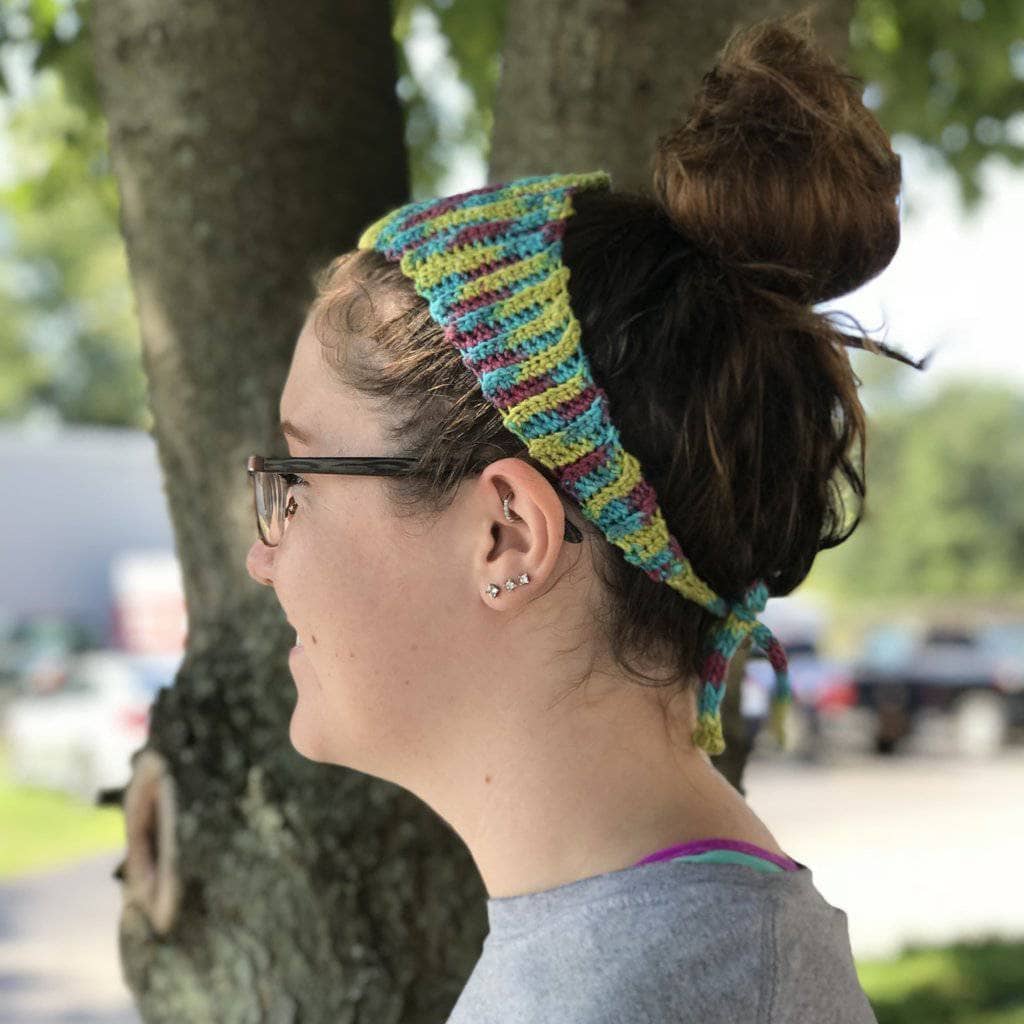 Plume Headband Pattern - DIY Knit and Crochet Accessory Project