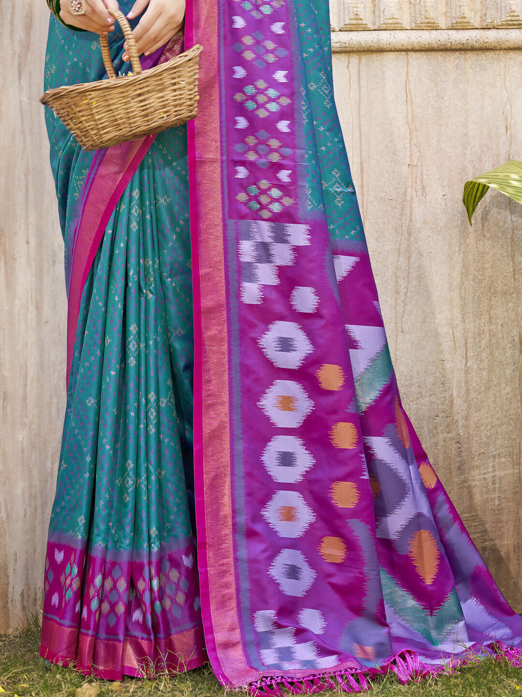 Elegant Pochampalli Silk Saree in Sea Green