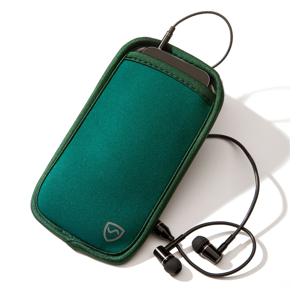 Black EMF Protection Protective Mobile Phone Carrying Pouch - Image 18