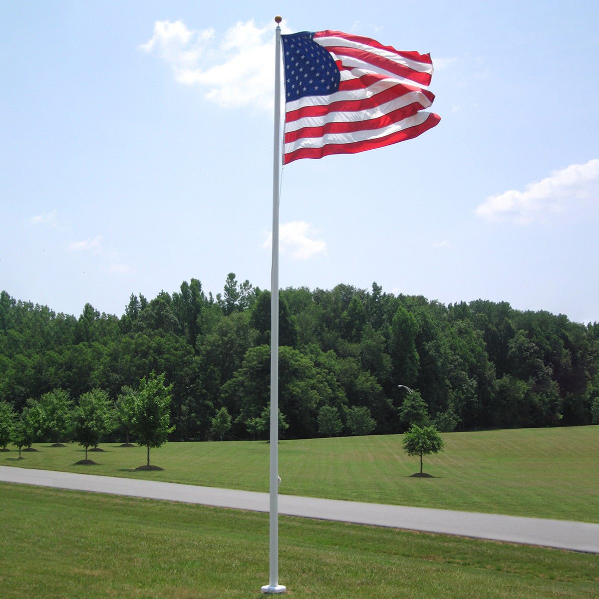 Premium Series (Atlas) External Halyard Flagpoles