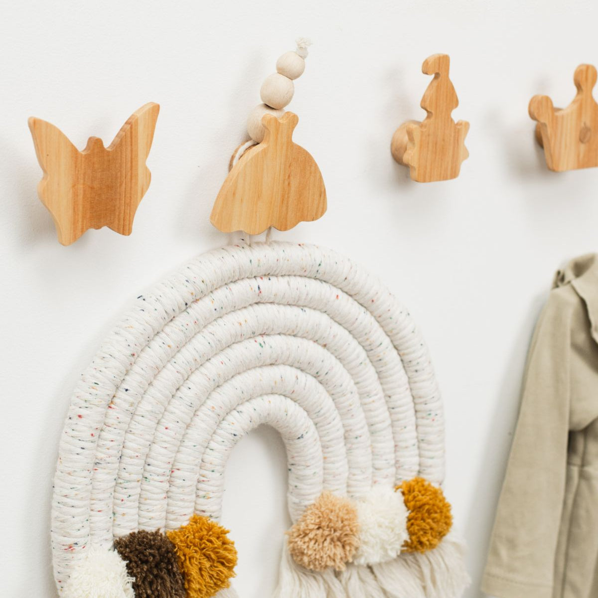 Handcrafted Dinosaur Wall Hooks – Scandi-Boho Wooden Decor