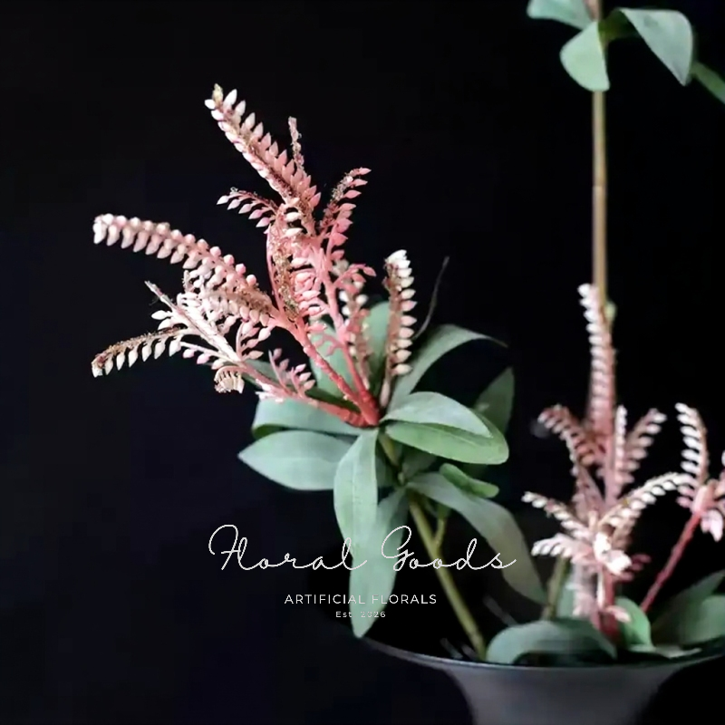 Blush Mountain Fern Stem – 28.7"