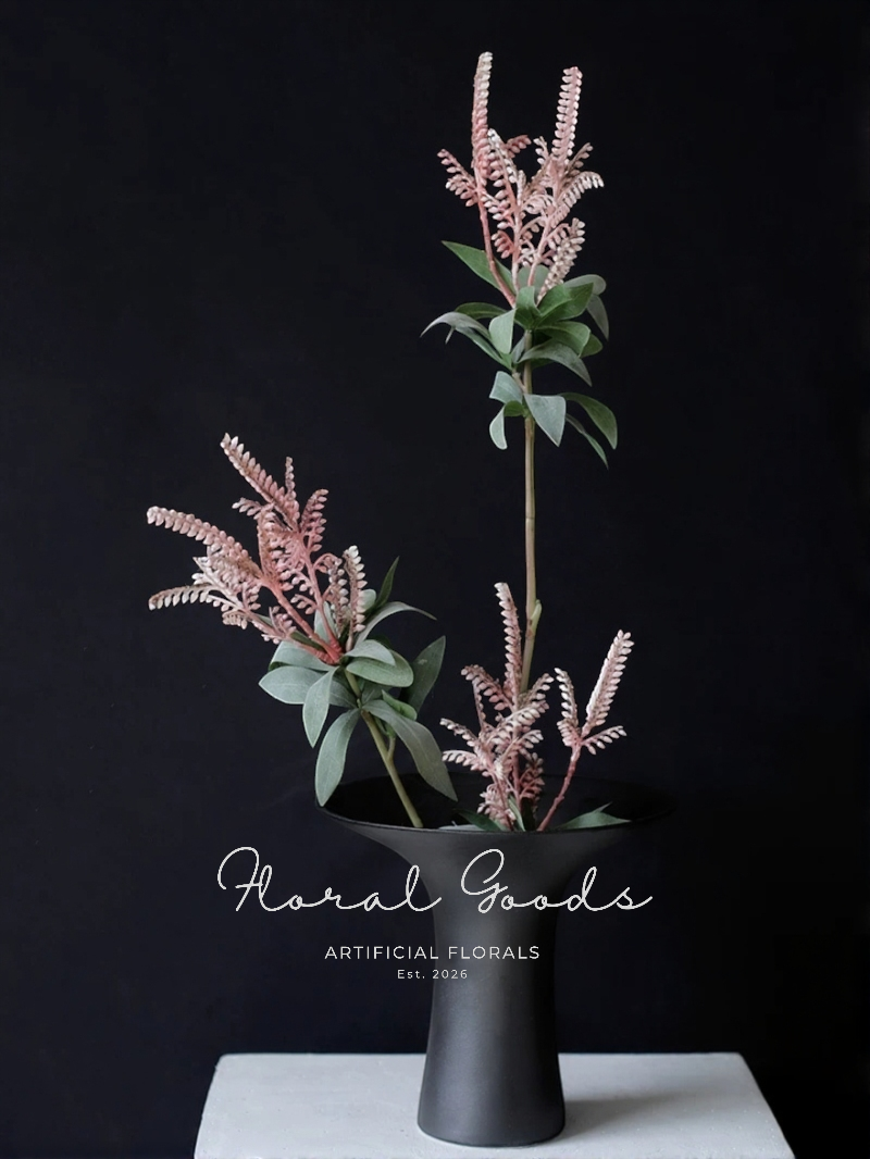 Blush Mountain Fern Stem – 28.7"