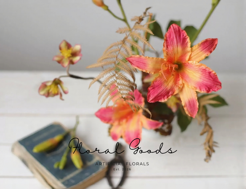 Painterly Daylily Stem – 33"