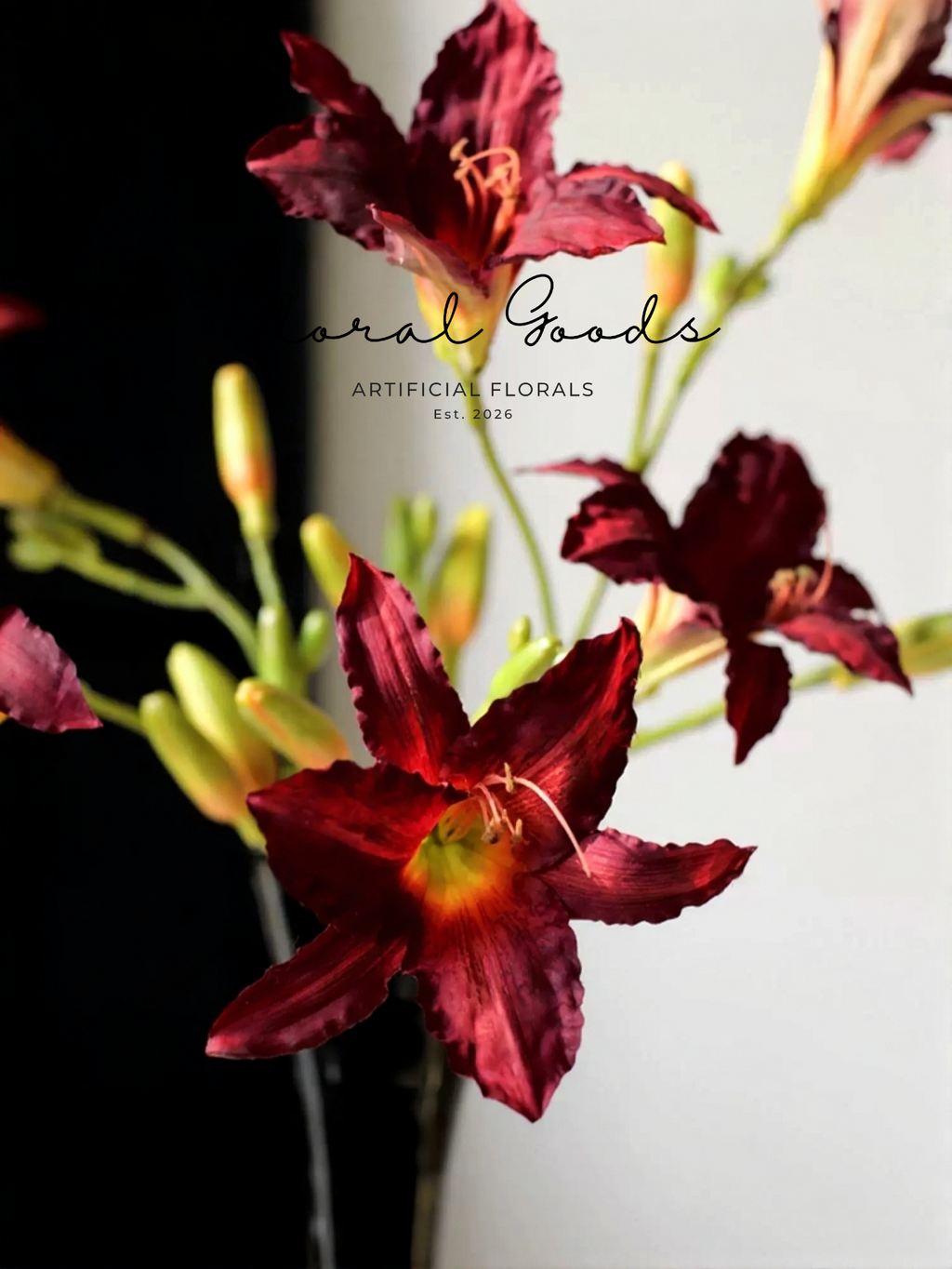 Painterly Daylily Stem – 33"