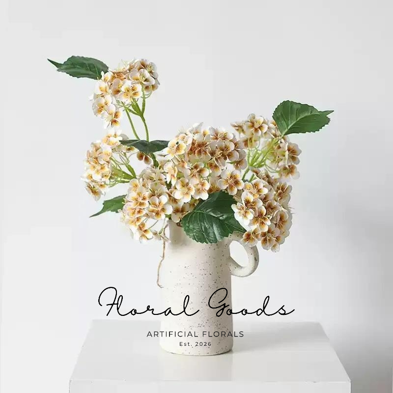 Meadow Hydrangea Stem – 29.5"