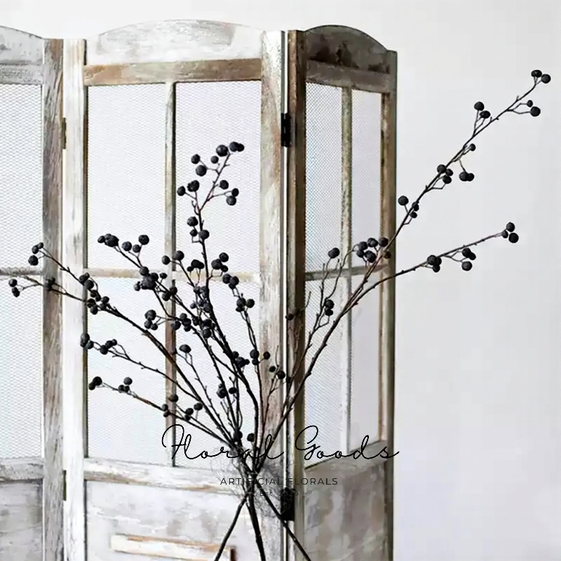 Noir Berry Branch – 43"
