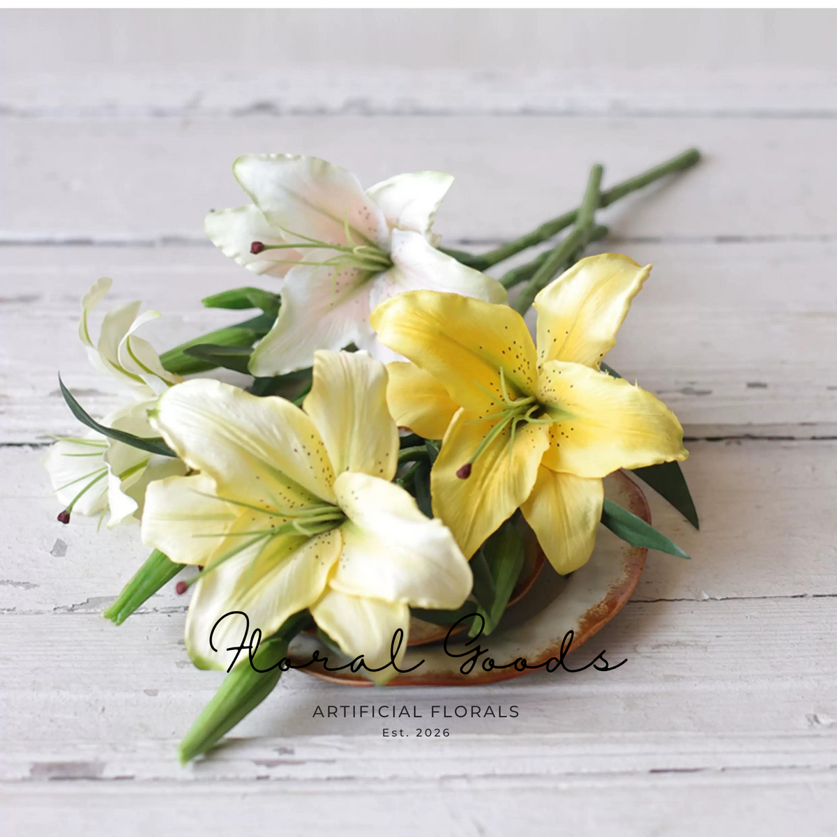 Petite Lily Stem – 15"