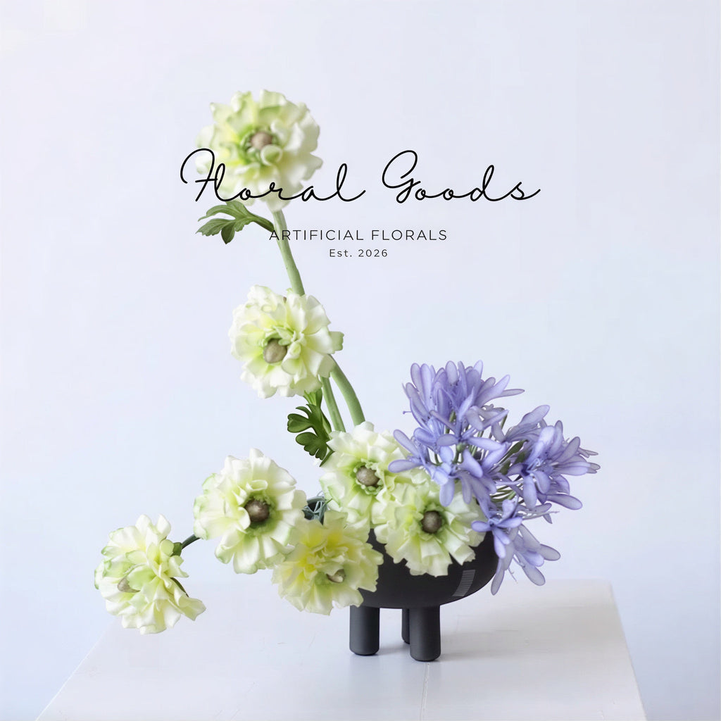 Statement Ranunculus Stem – 18.1"