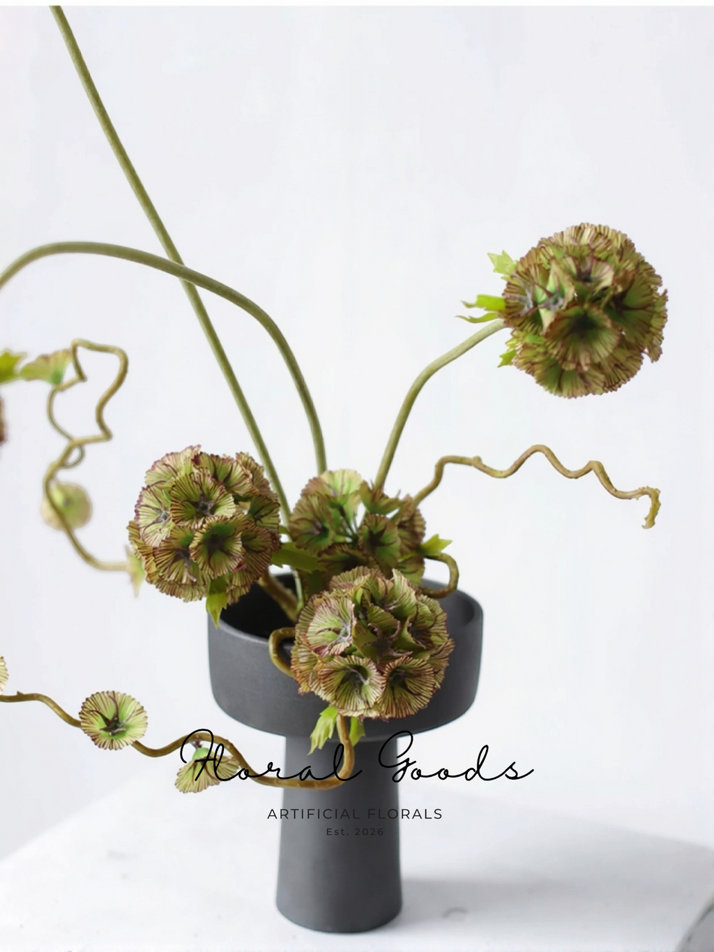 Sculptural Pod Stem – 22"