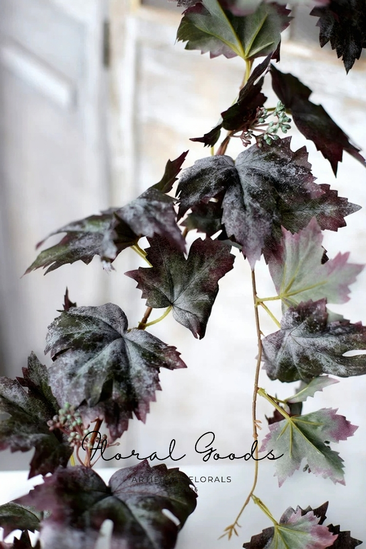 Moody Wine Grapevine Garland – 59"
