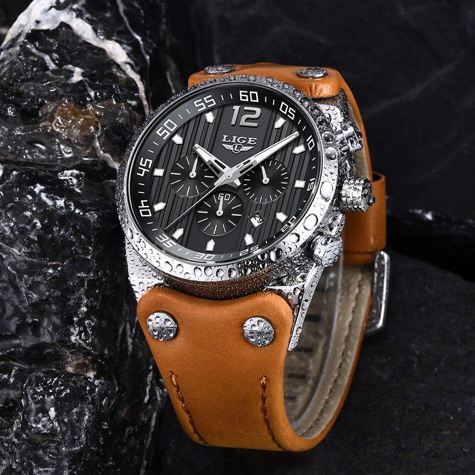Men’s Military Sport Watch with Leather Band and Day Display