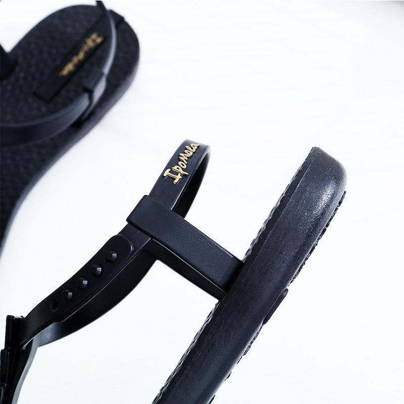 Geometric Pattern Flat Beach Sandals for Women