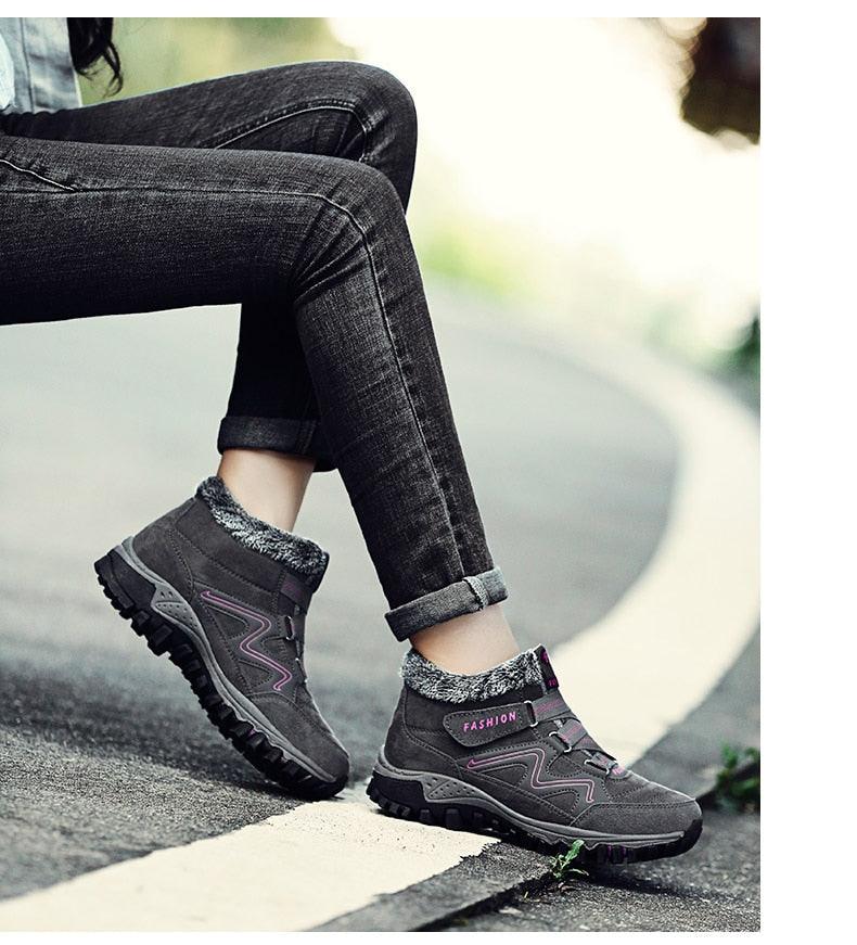 Unisex Suede Leather Winter Snow Boots with Fur Lining and Platform