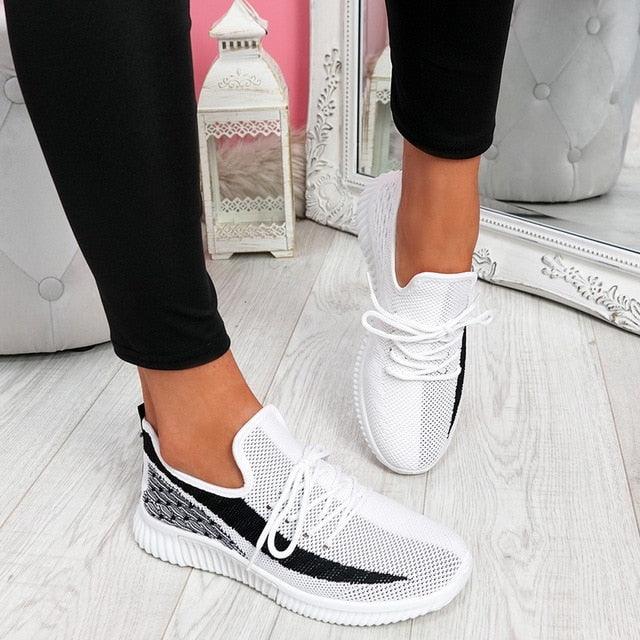 Women's Breathable Mesh Walking Shoes Lightweight Lace Up Sneakers