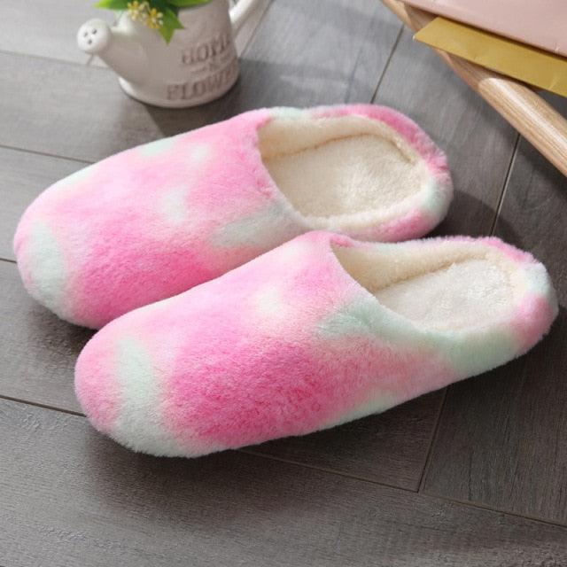 Women’s Plush Indoor Slippers: Cozy Modern Fleece Slides