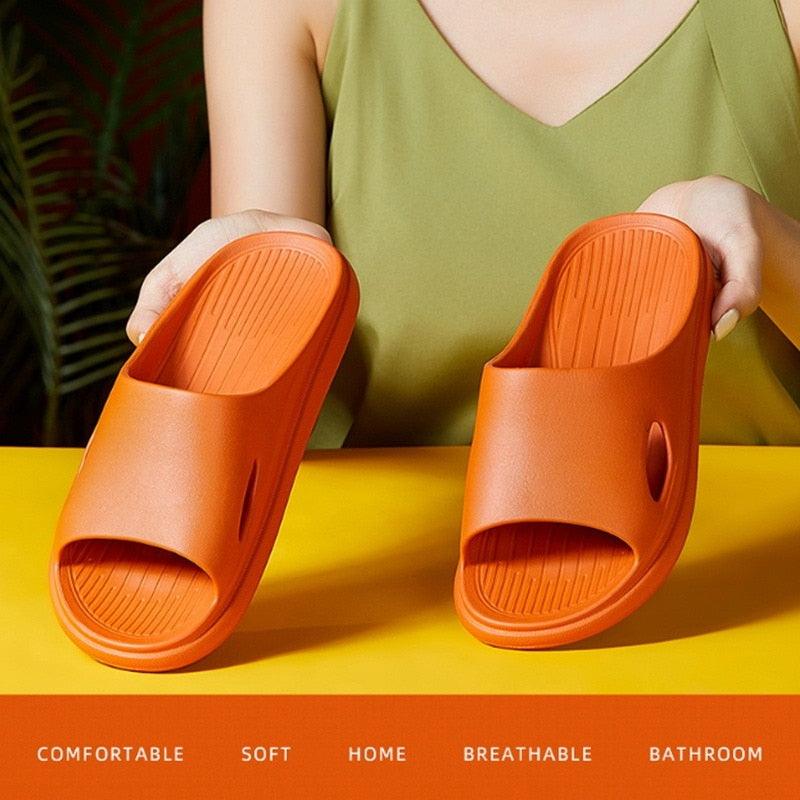 Unisex Ergonomic Cloud Slides - Non-Slip Quick-Drying Beach Sandals