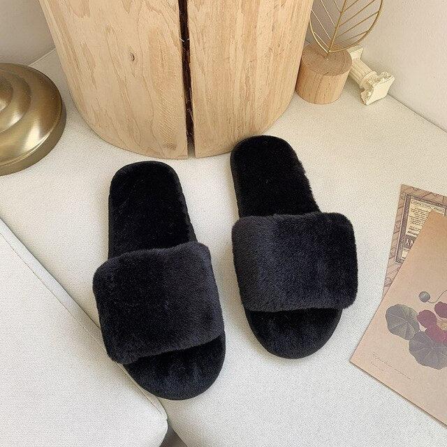 Women’s Faux Fur Cross-Strap Indoor Slides with Memory Foam