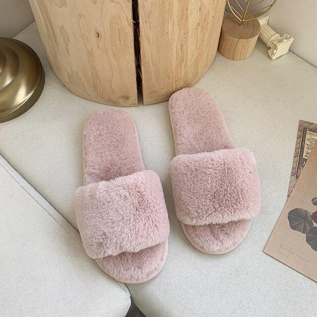 Women’s Faux Fur Cross-Strap Indoor Slides with Memory Foam