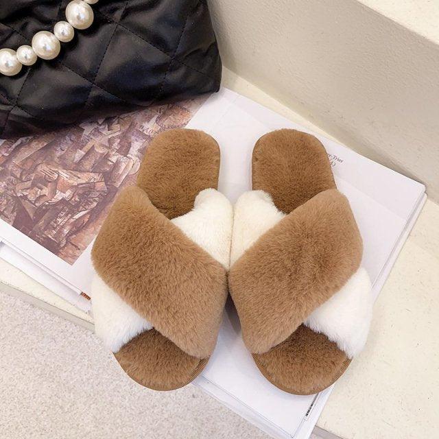 Women’s Faux Fur Cross-Strap Indoor Slides with Memory Foam