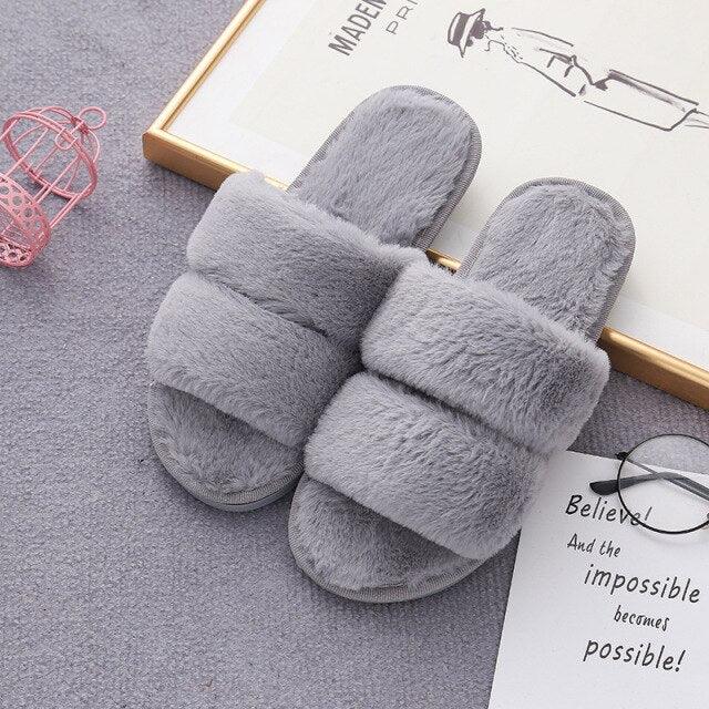 Women’s Faux Fur Cross-Strap Indoor Slides with Memory Foam