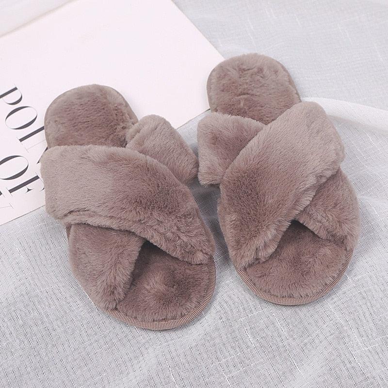 Women’s Warm Fluffy Memory Foam Slippers – Cozy Indoor Slides