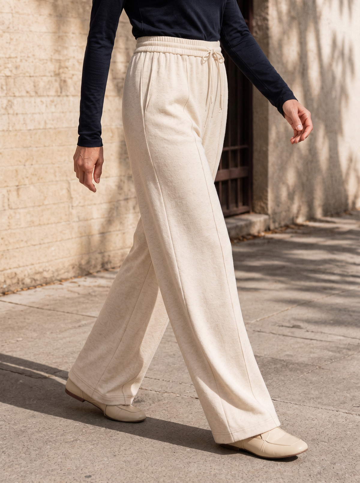 Lyocell-Blend Sculpted Pin-Tuck Drawstring Straight Trousers TAMSIN