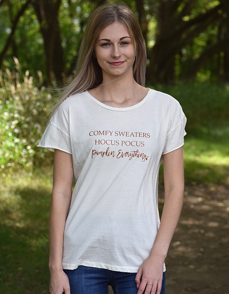 Pumpkin Everything graphic tee in 100% cotton, showing casual autumn style.