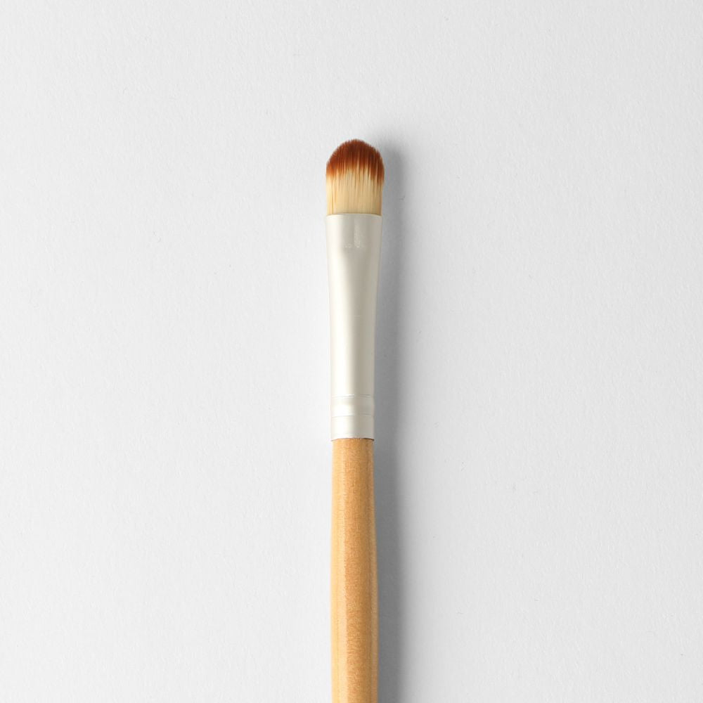 Medium Eyeshadow Brush: Vegan Synthetic Makeup Blending Tool