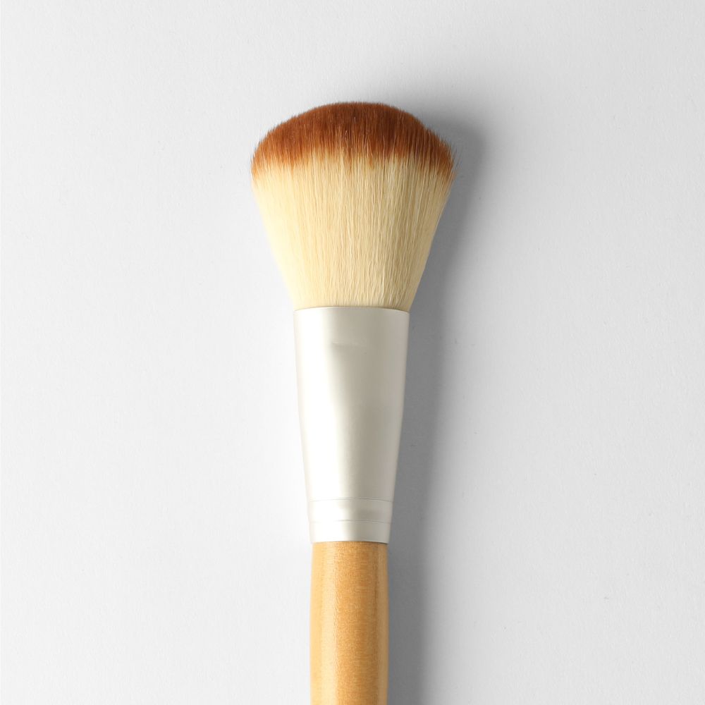 Soft Vegan Powder Brush for Flawless Finish