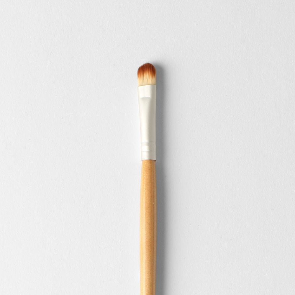 Precision Small Eyeshadow and Brow Brush