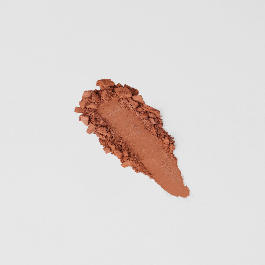 Buildable Vegan Powder Blush for a Natural Flushed Glow