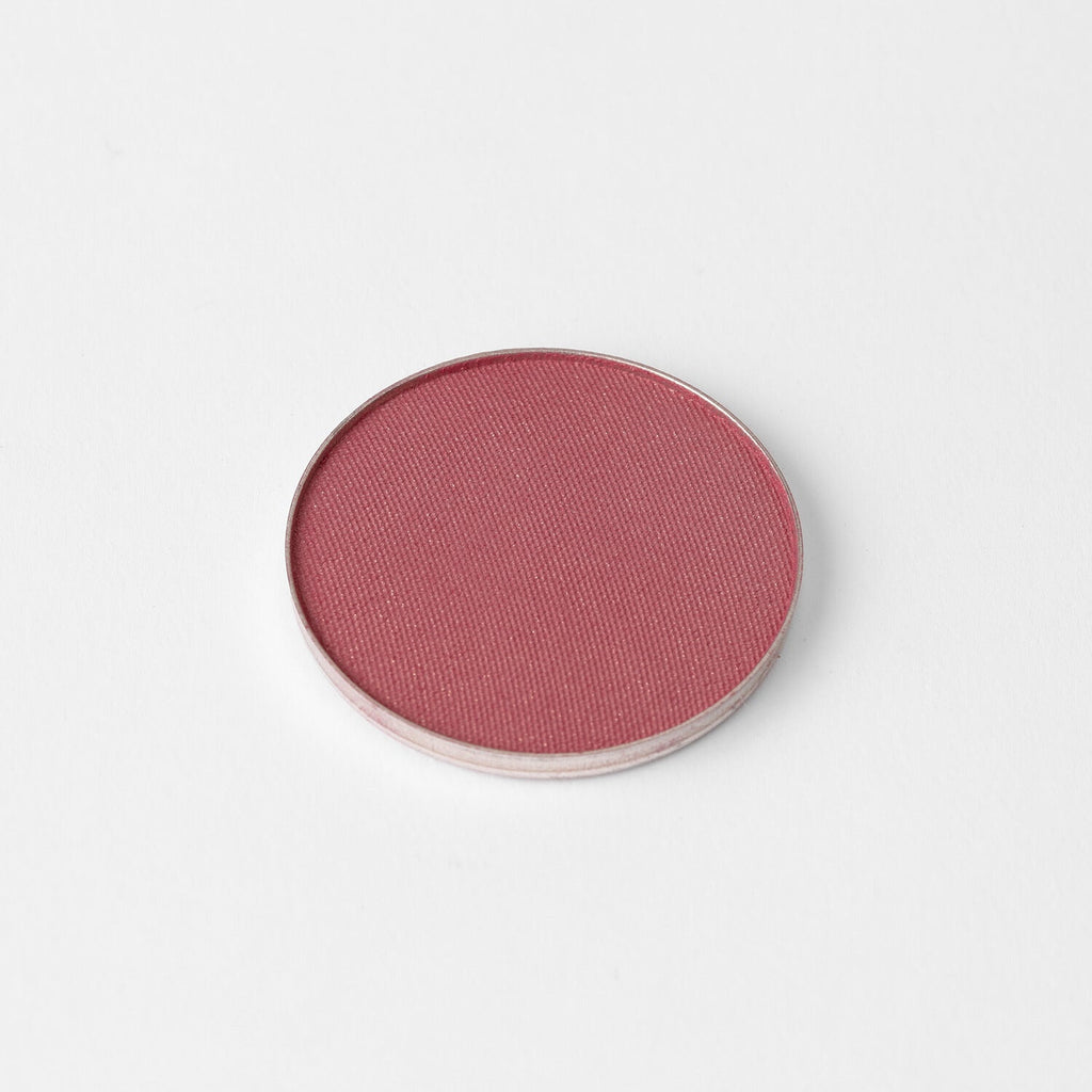 Buildable Vegan Powder Blush for a Natural Flushed Glow