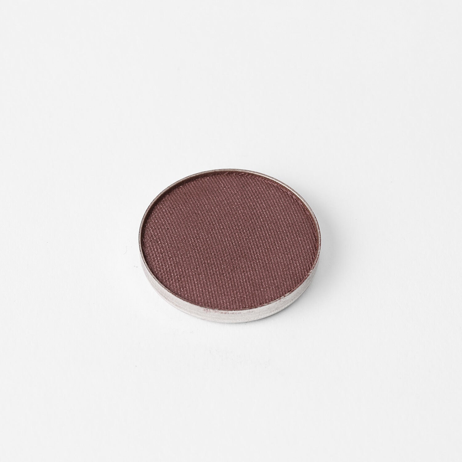 Glow Pressed Eyeshadow: Buildable Long-Lasting Luminous Pigment