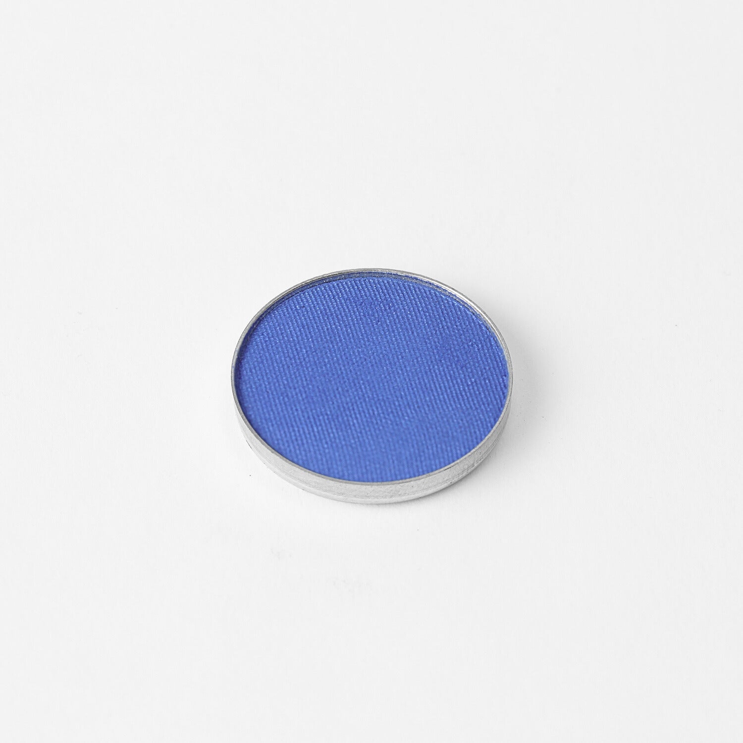 Glow Pressed Eyeshadow: Buildable Long-Lasting Luminous Pigment