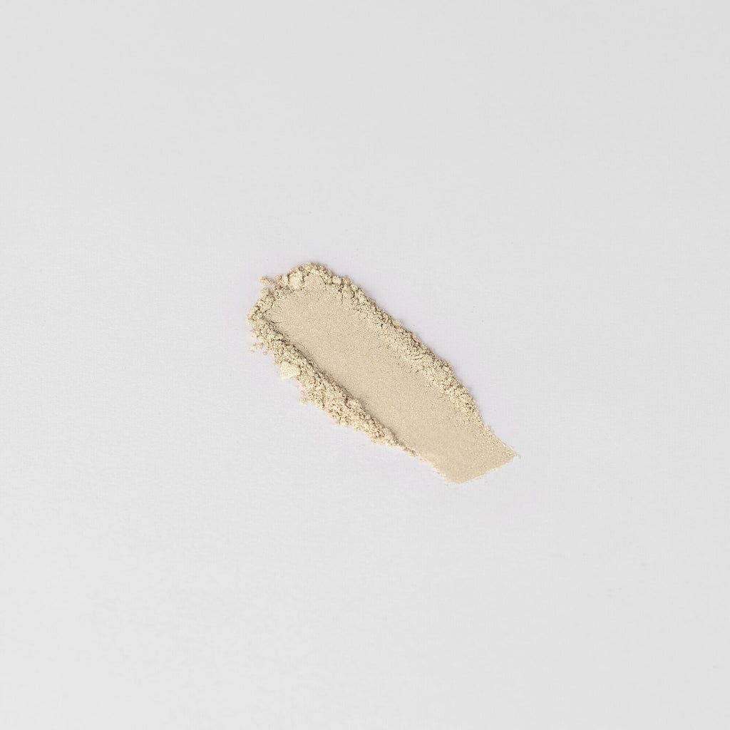 Glow Pressed Eyeshadow: Buildable Long-Lasting Luminous Pigment