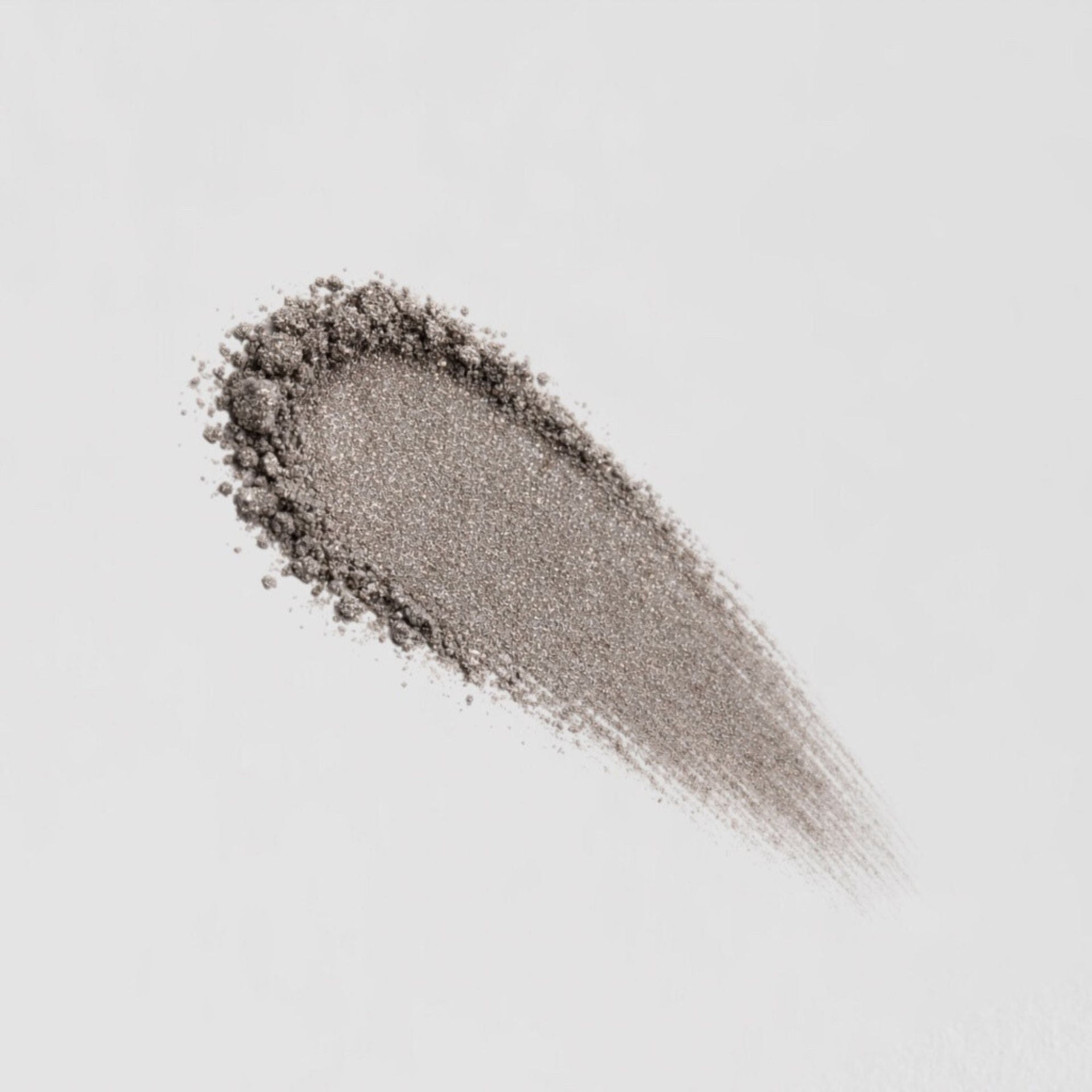 Glow Pressed Eyeshadow: Buildable Long-Lasting Luminous Pigment