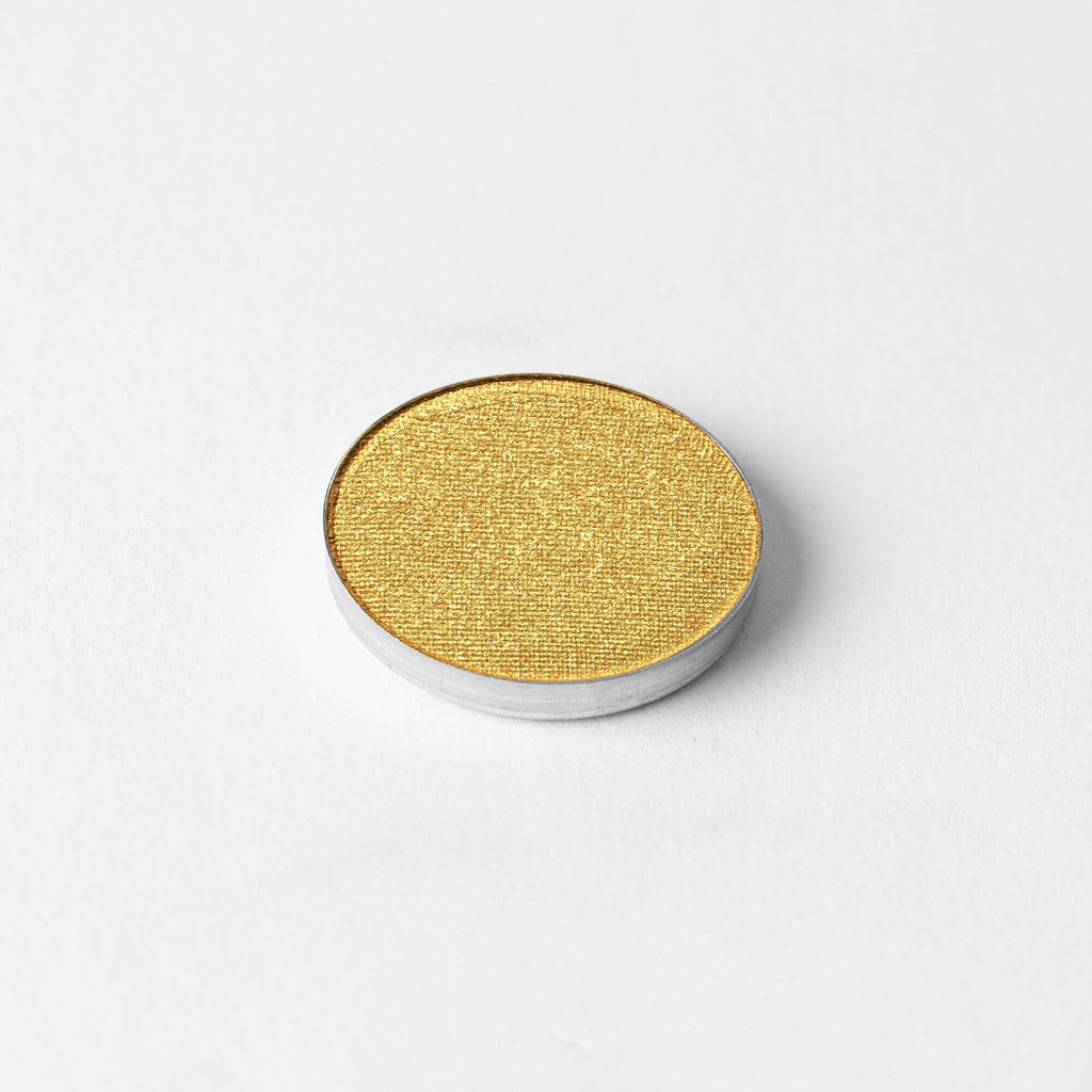 Glow Pressed Eyeshadow: Buildable Long-Lasting Luminous Pigment