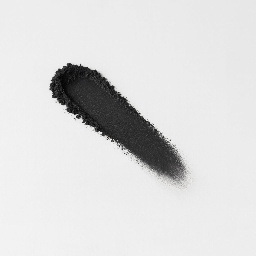 Glow Pressed Eyeshadow: Buildable Long-Lasting Luminous Pigment