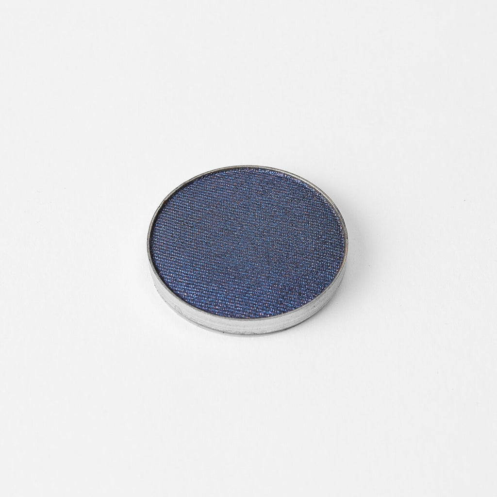 Glow Pressed Eyeshadow: Buildable Long-Lasting Luminous Pigment