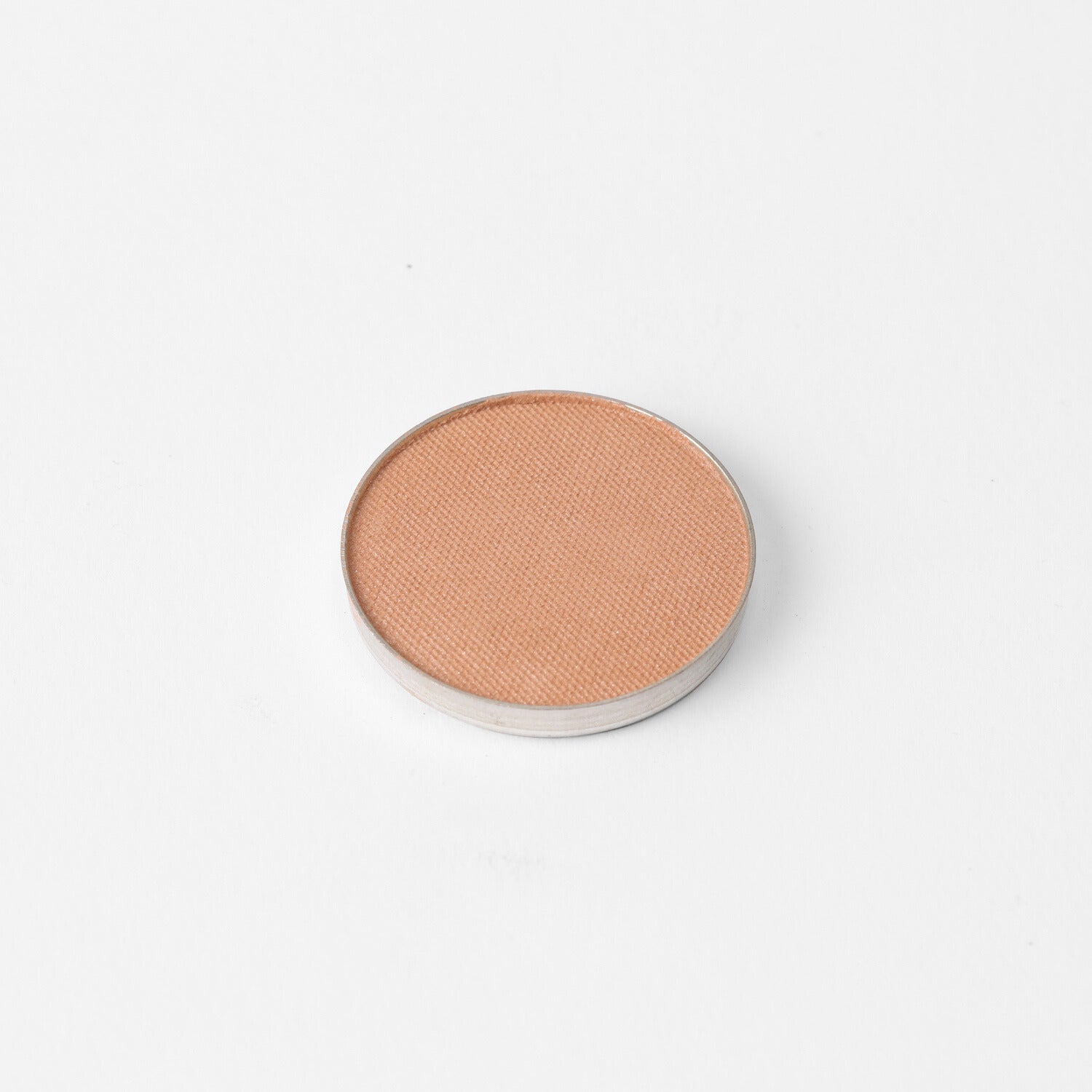 Glow Pressed Eyeshadow: Buildable Long-Lasting Luminous Pigment